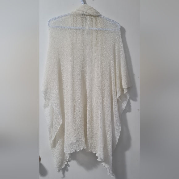 🟡Exemption Shawl - Picture 3 of 5